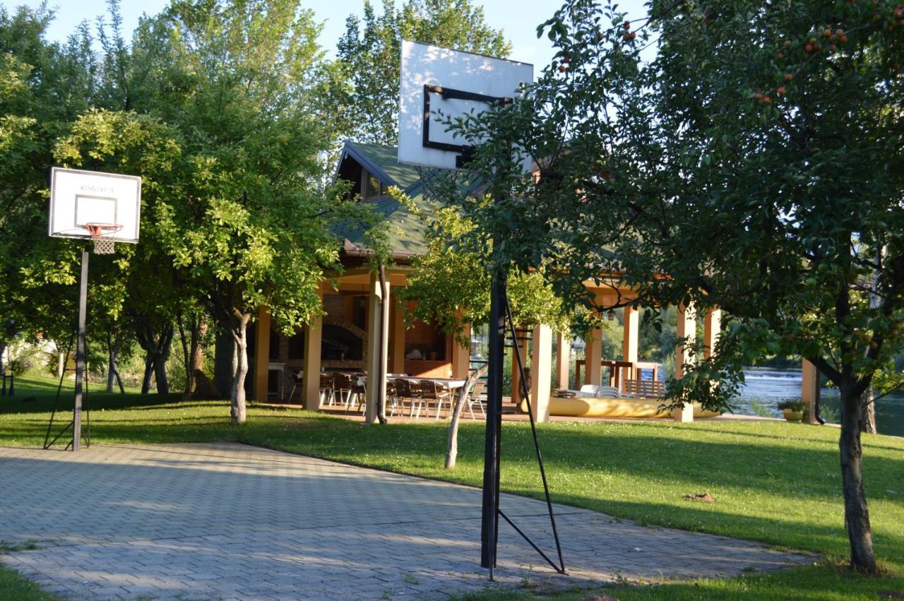 Villa My Island Bihać Exteriör bild